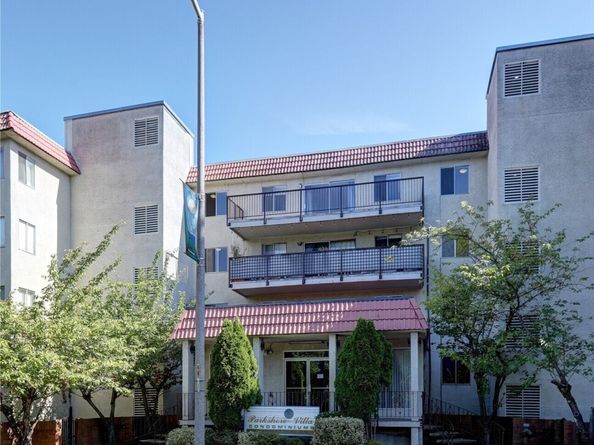 9030 Seward Park Avenue S 305, Seattle WA 98118