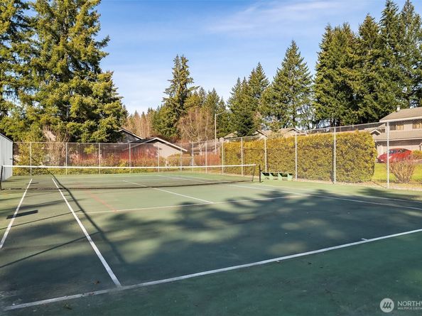 118 143rd Place NE, Bellevue WA 98007