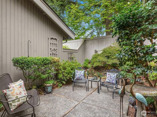 118 143rd Place NE, Bellevue WA 98007