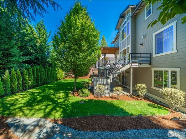 2005 105th Avenue NE, Bellevue WA 98004