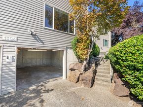 1304 Chestnut Street 5, Everett WA 98201