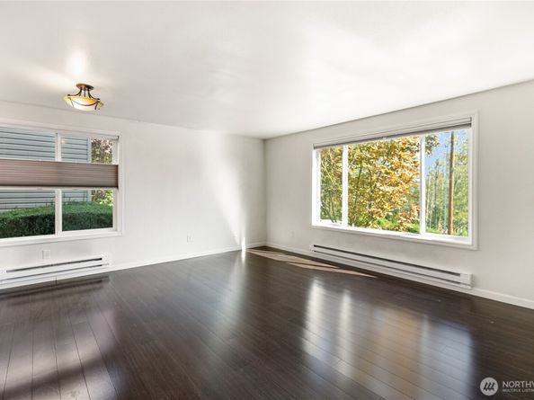 1304 Chestnut Street 5, Everett WA 98201