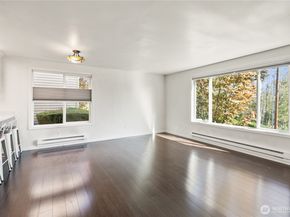 1304 Chestnut Street 5, Everett WA 98201