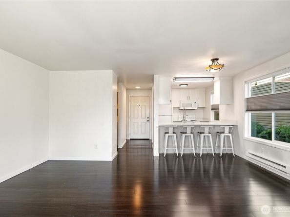 1304 Chestnut Street 5, Everett WA 98201