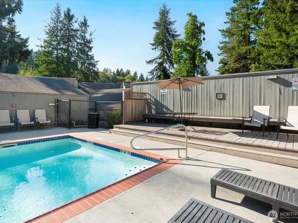 6440 139th Place NE 1, Redmond WA 98052