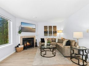 20030 66th Place W 2A, Lynnwood WA 98036