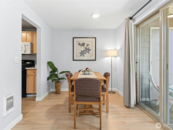 20030 66th Place W 2A, Lynnwood WA 98036