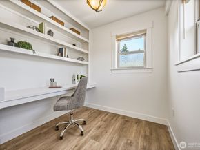 14105 143rd Avenue SE, Renton WA 98059