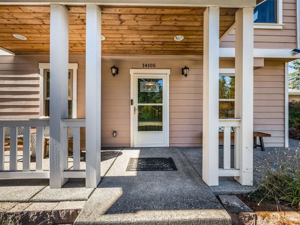 14105 143rd Avenue SE, Renton WA 98059