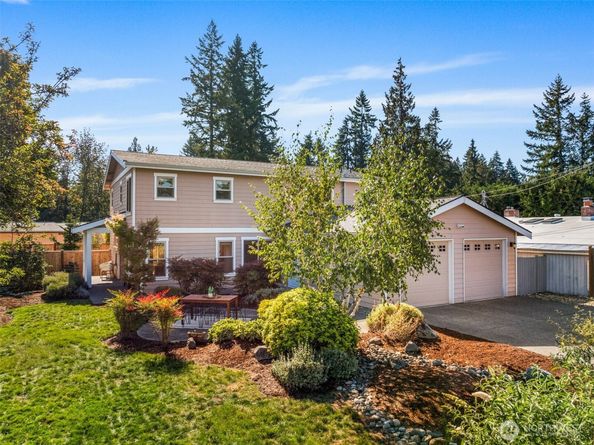 14105 143rd Avenue SE, Renton WA 98059