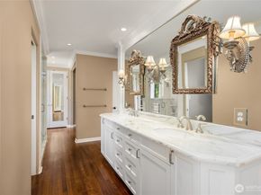 1960 Shenandoah Drive E, Seattle WA 98112