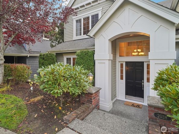 2038 30th Lane NE, Issaquah WA 98029