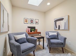 2038 30th Lane NE, Issaquah WA 98029