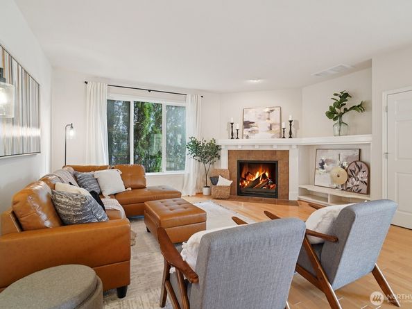 2038 30th Lane NE, Issaquah WA 98029