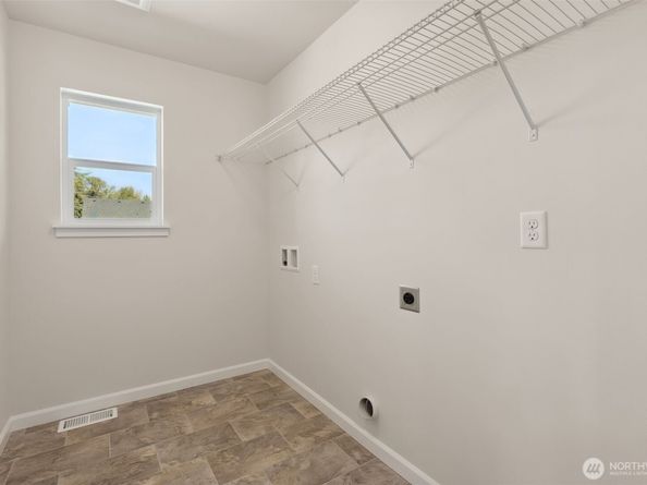 26910 30th Place S 39, Kent WA 98032