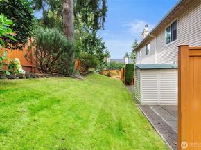21308 48th Avenue W D1, Mountlake Terrace WA 98043