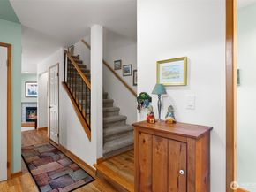 21308 48th Avenue W D1, Mountlake Terrace WA 98043