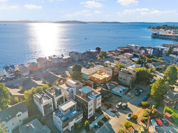 4123 B Chilberg Avenue SW, Seattle WA 98116
