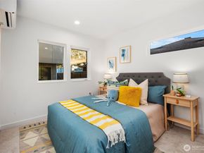 4123 B Chilberg Avenue SW, Seattle WA 98116