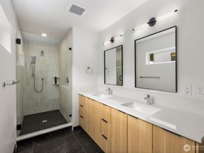 4123 B Chilberg Avenue SW, Seattle WA 98116