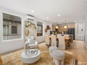 4123 B Chilberg Avenue SW, Seattle WA 98116