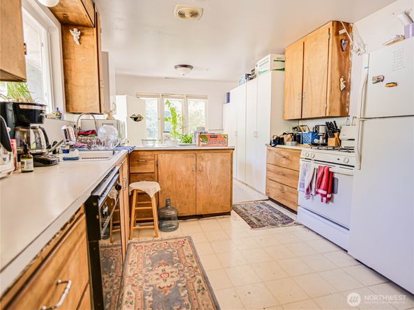 4803 84th Street SW, Mukilteo WA 98275