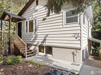 1304 15th Avenue S