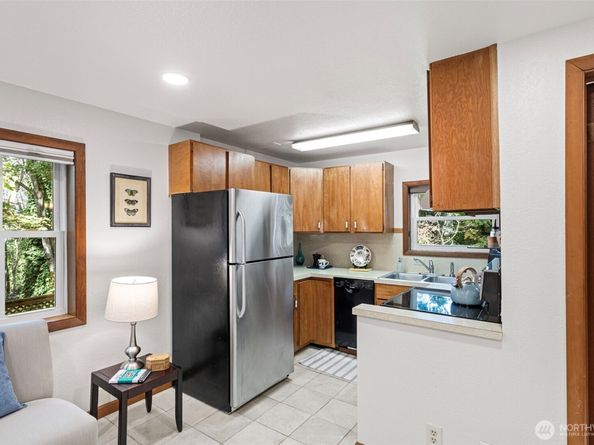 1304 15th Avenue S, Seattle WA 98144