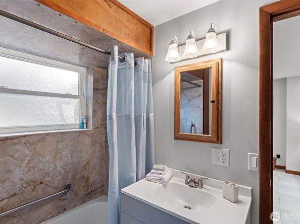 1304 15th Avenue S, Seattle WA 98144