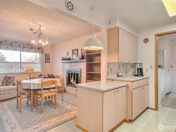 10812 101st Avenue NE, Kirkland WA 98033