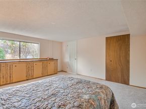 10812 101st Avenue NE, Kirkland WA 98033