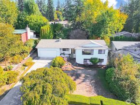 10812 101st Avenue NE, Kirkland WA 98033