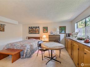 10812 101st Avenue NE, Kirkland WA 98033