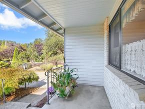 10812 101st Avenue NE, Kirkland WA 98033