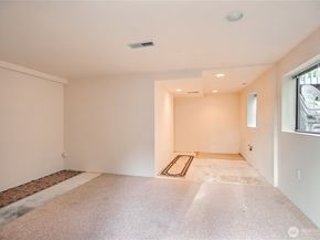 10812 101st Avenue NE, Kirkland WA 98033