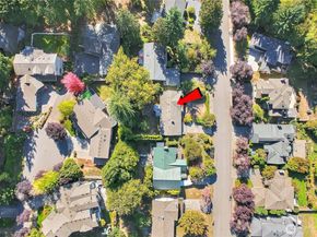 10812 101st Avenue NE, Kirkland WA 98033