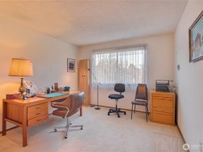 10812 101st Avenue NE, Kirkland WA 98033