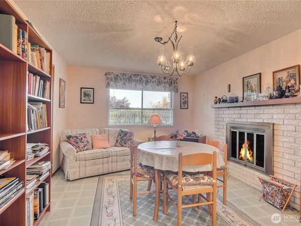 10812 101st Avenue NE, Kirkland WA 98033