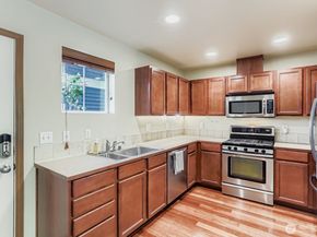 838 4th Avenue NE, Issaquah WA 98029