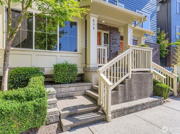 838 4th Avenue NE, Issaquah WA 98029