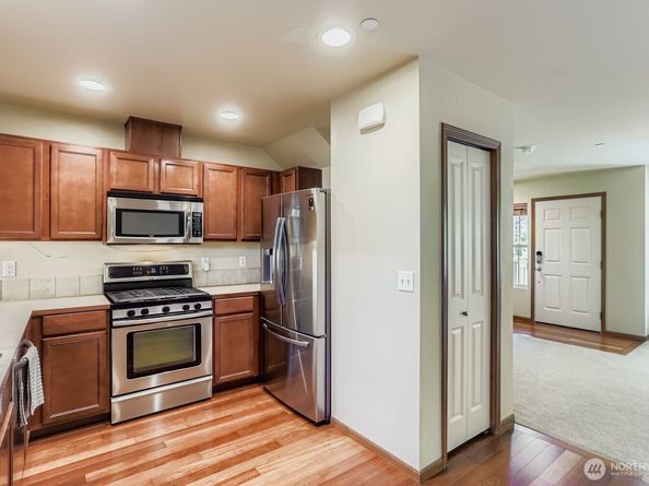 838 4th Avenue NE, Issaquah WA 98029