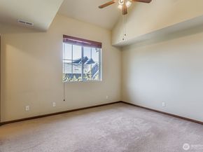 838 4th Avenue NE, Issaquah WA 98029