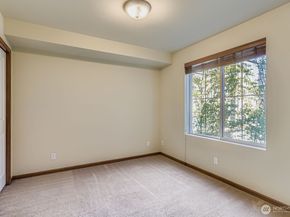 838 4th Avenue NE, Issaquah WA 98029