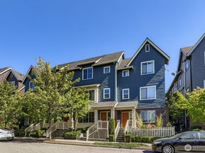 838 4th Avenue NE, Issaquah WA 98029