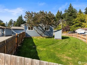 212 Willow Street, Bremerton WA 98310