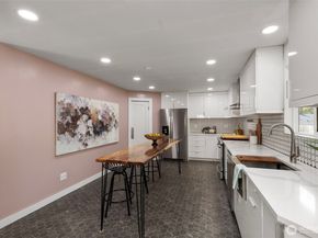 212 Willow Street, Bremerton WA 98310