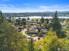 212 Willow Street, Bremerton WA 98310