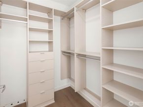 10232 NE 10th Street 308, Bellevue WA 98004
