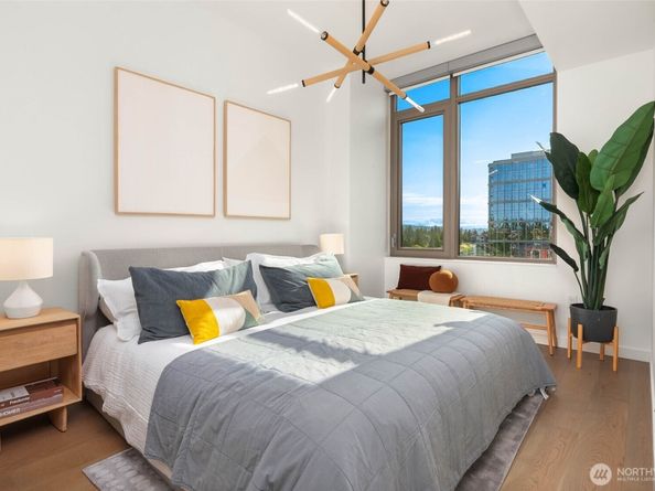 10232 NE 10th Street 308, Bellevue WA 98004
