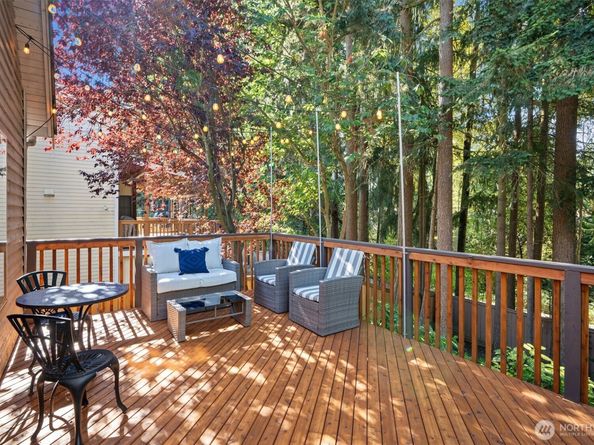 33349 12th Avenue SW, Federal Way WA 98023